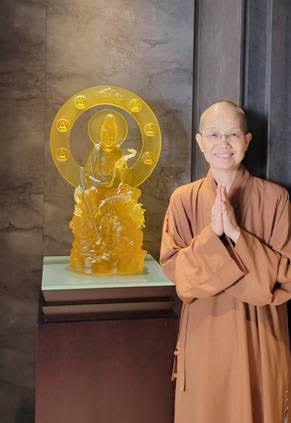 新惠中寺落成　琉璃大佛安座 琉園佛像莊重慈善　予人安定的力量1